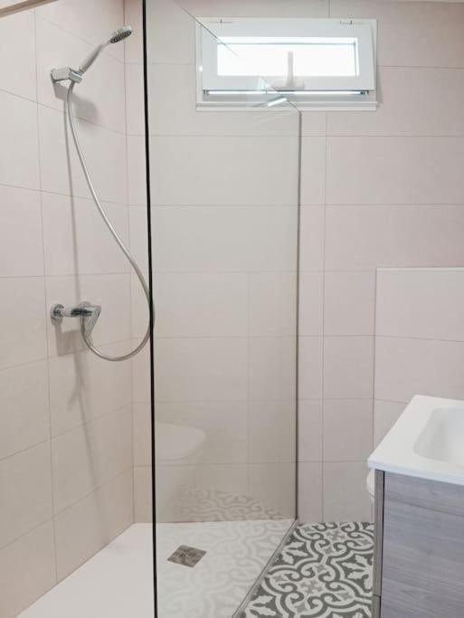 A Ledicia De Ana Apartment บีเวโร ภายนอก รูปภาพ